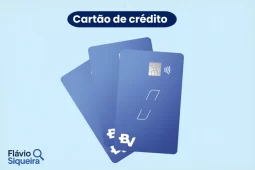 Ilustração de três cartões de crédito azuis simbolizando o cartão BV Livre.